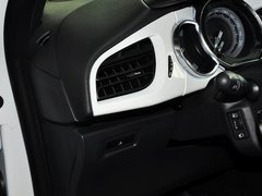 DS 3 2013款 1.6L 自动 至尊敞篷版