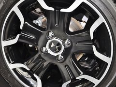 2013款 1.6L 自动 至尊敞篷版