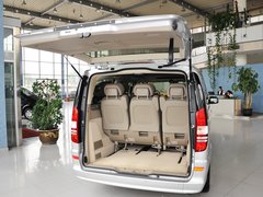 2013款 3.0L 自动 舒适版 7座