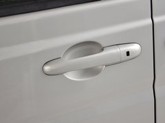 2013款 3.0L 自动 舒适版 7座