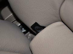 2013款 3.0L 自动 舒适版 7座