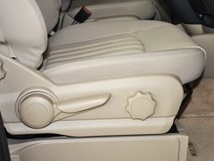 2013款 3.0L 自动 舒适版 7座