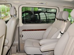 2013款 3.0L 自动 舒适版 7座