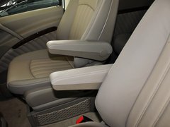 2013款 3.0L 自动 舒适版 7座