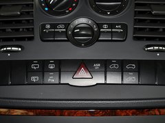 2013款 3.0L 自动 舒适版 7座