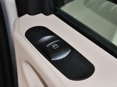 2013款 3.0L 自动 舒适版 7座