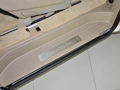 唯雅诺 2013款 3.0L 自动 舒适版 7座