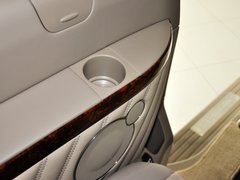 2013款 3.0L 自动 舒适版 7座