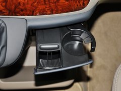 2013款 3.0L 自动 舒适版 7座
