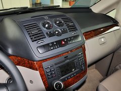 2013款 3.0L 自动 舒适版 7座
