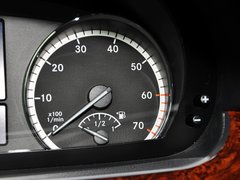 2013款 3.0L 自动 舒适版 7座
