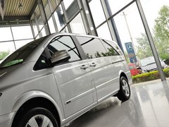 2013款 3.0L 自动 舒适版 7座