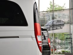 2013款 3.0L 自动 舒适版 7座