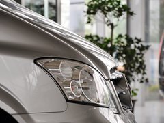 2013款 3.0L 自动 舒适版 7座