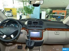 2013款 3.0L 自动 舒适版 7座