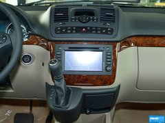 2013款 3.0L 自动 舒适版 7座