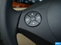 2013款 3.0L 自动 舒适版 7座