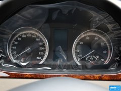2013款 3.0L 自动 舒适版 7座