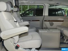 2013款 3.0L 自动 舒适版 7座