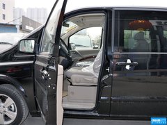 2013款 3.0L 自动 舒适版 7座