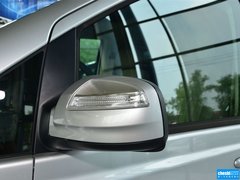 2013款 3.0L 自动 舒适版 7座
