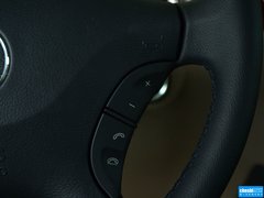 2013款 3.0L 自動 舒適版 7座