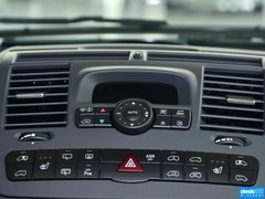 2013款 3.0L 自動 舒適版 7座