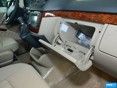 2013款 3.0L 自動 禮遇版 7座
