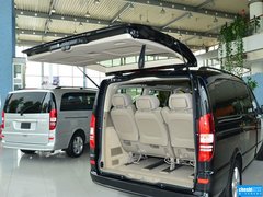 2013款 3.0L 自动 礼遇版 7座