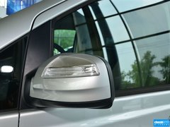 2013款 3.0L 自动 礼遇版 7座