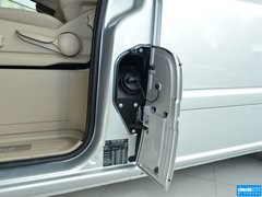 2013款 3.0L 自动 礼遇版 7座