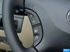2013款 3.0L 自动 礼遇版 7座