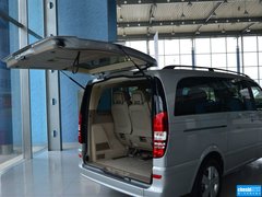2013款 3.0L 自动 礼遇版 7座