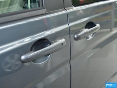 2013款 3.0L 自动 礼遇版 7座