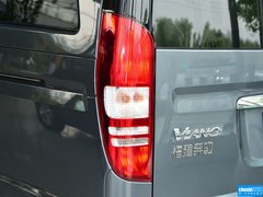2013款 3.0L 自动 礼遇版 7座