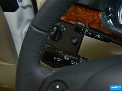 2013款 3.0L 自动 礼遇版 7座