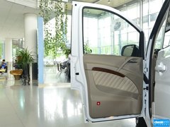 2013款 3.0L 自动 礼遇版 7座