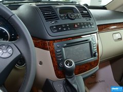 2013款 3.0L 自动 礼遇版 7座