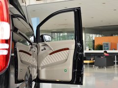 2013款 3.0L 自动 领航版 7座