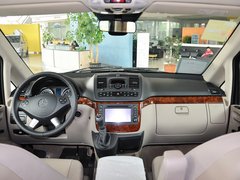 福建奔驰  3.0L 自动 中控台整体