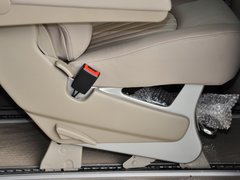 2013款 3.0L 自动 领航版 7座