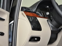 2013款 3.0L 自动 领航版 7座