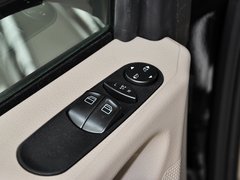2013款 3.0L 自动 领航版 7座