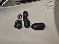 唯雅诺 2013款 3.0L 自动 领航版 7座