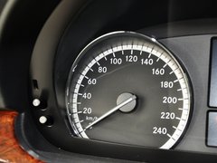 唯雅诺 2013款 3.0L 自动 领航版 7座