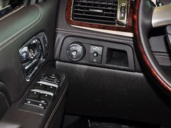 2013款 ESV 6.2L 自动 铂金版加长型 6座