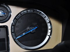 2013款 ESV 6.2L 自动 铂金版加长型 6座