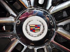 2013款 ESV 6.2L 自动 铂金版加长型 6座