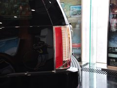 2013款 ESV 6.2L 自动 铂金版加长型 6座