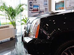 2013款 ESV 6.2L 自动 铂金版加长型 6座